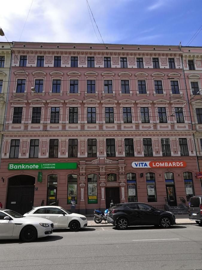 Cosy One Seperate Bedroom Apartment In City Center, Perfect For Family Trip. Riga Buitenkant foto